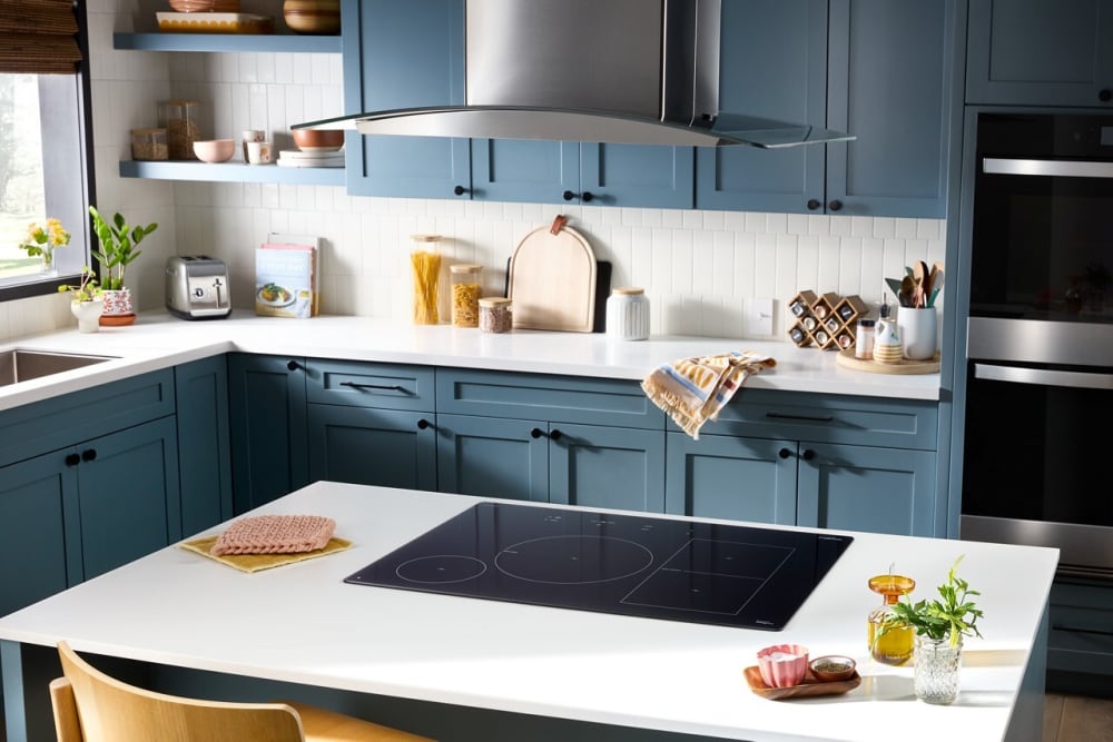 Whirlpool WCIT7536SS 36 Inch Smart Induction Cooktop with 5