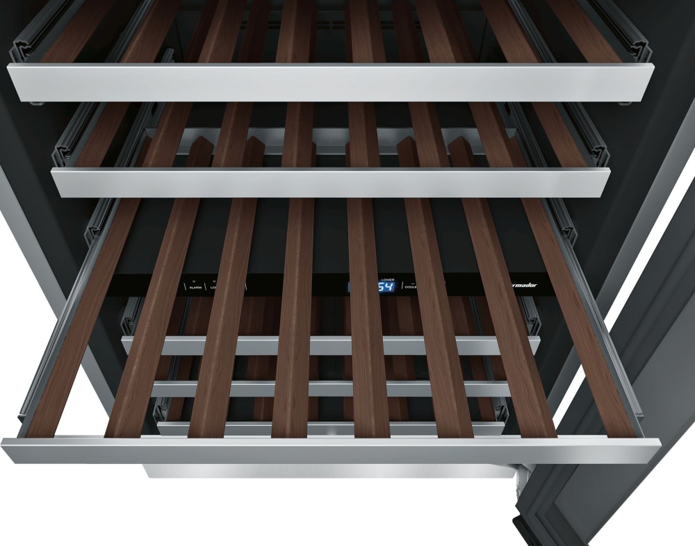 Thermador T24UW900RP 24 Inch Under Counter Wine Reserve with Glass Door, SoftClose® Door, LED