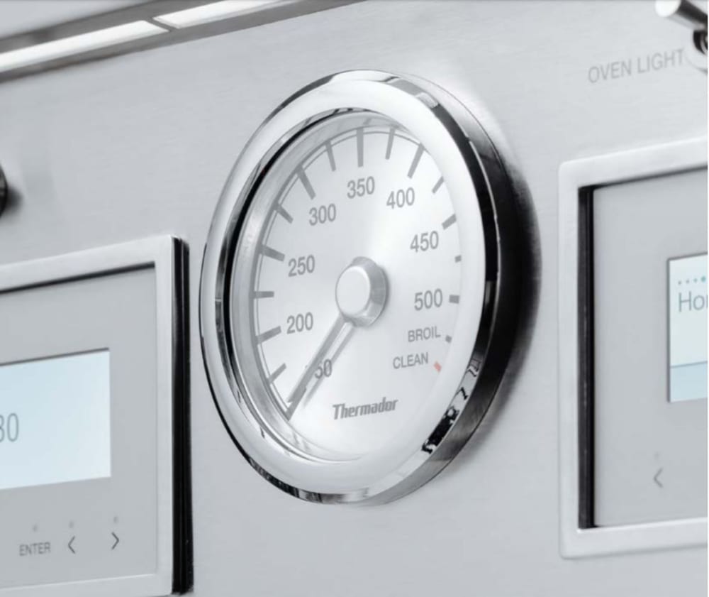 Thermador PRD364WDGU 36 Inch Freestanding Dual Fuel Smart Range with 4 Sealed Burners, 5.7 cu