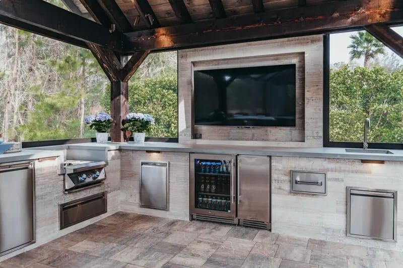 true outdoor ice maker