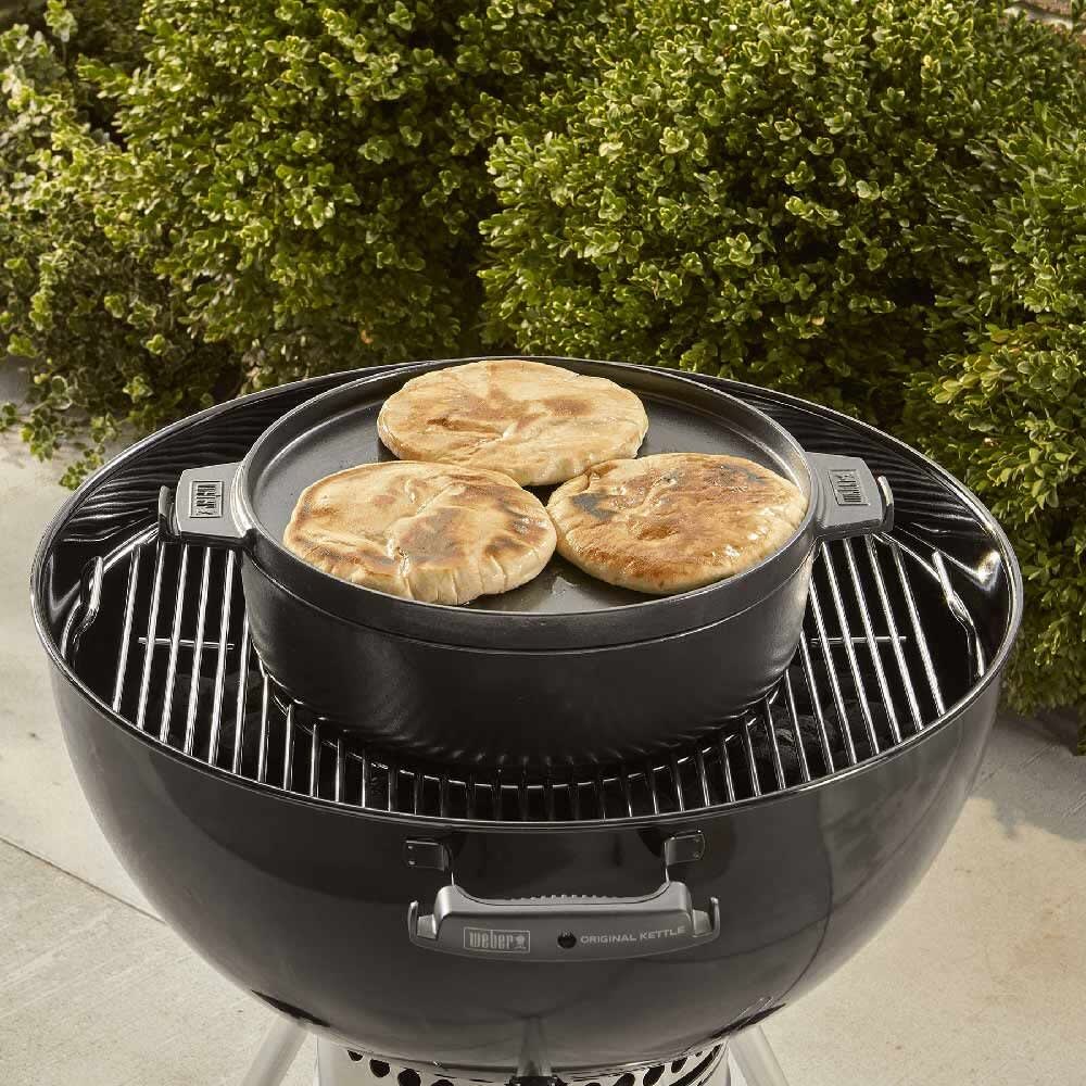 Weber 8859 7.25 qt. Dutch Oven Griddle Duo