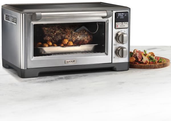  Wolf Gourmet Elite Digital Countertop Convection Toaster Oven  with Temperature Probe, Stainless Steel and Red Knobs (WGCO150S): Home &  Kitchen