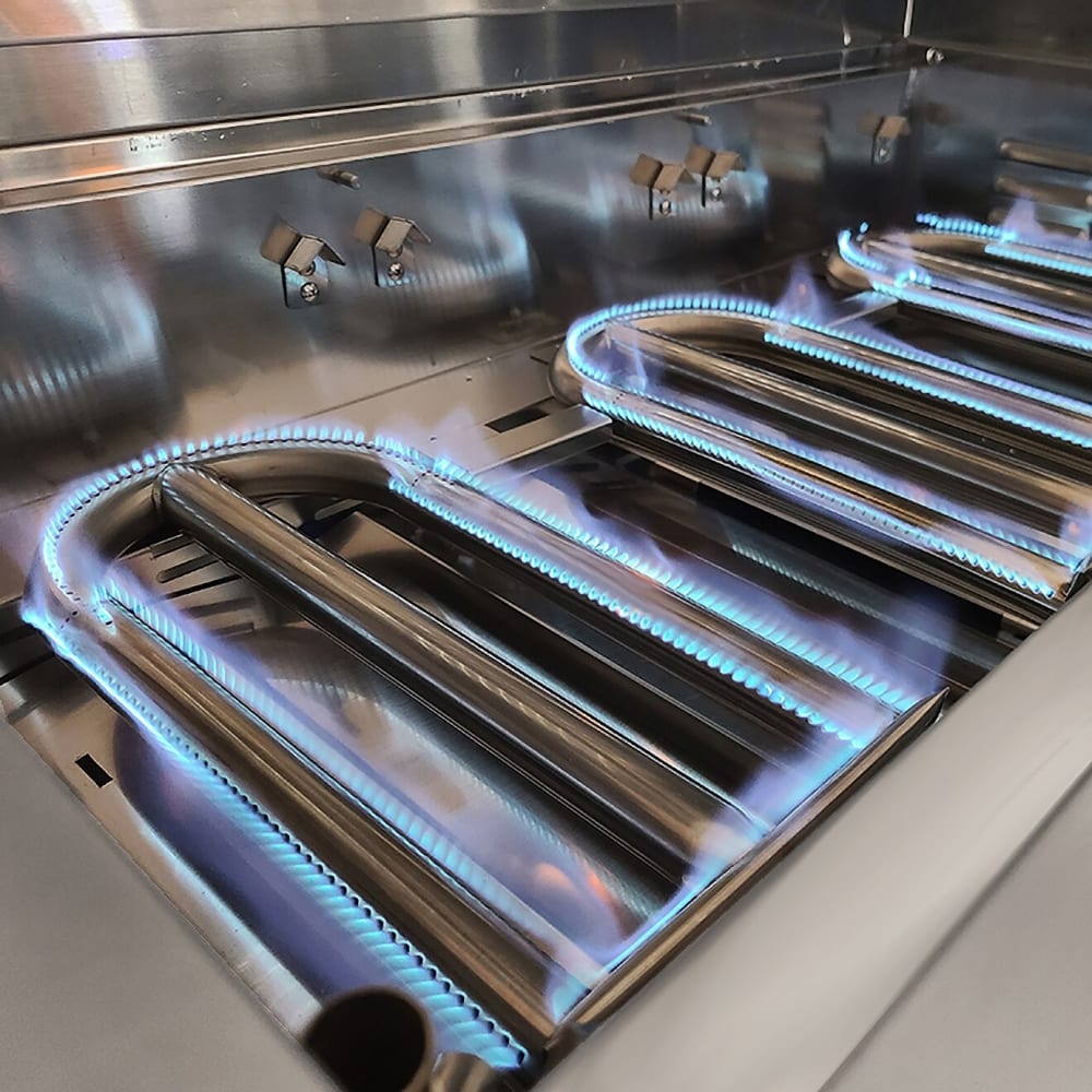 XO XOGRILL32XLTN 32 Inch BuiltIn Gas Grill with 3 Stainless Steel Burners, 696 sq. in. Cooking