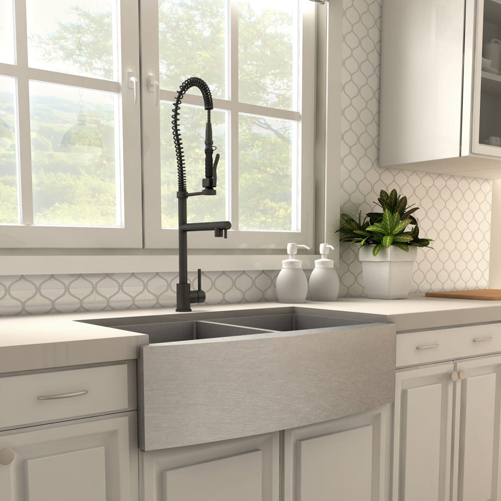 ZLINE VNGKFMB Van Gogh Single Handle Pull Down Kitchen Faucet with