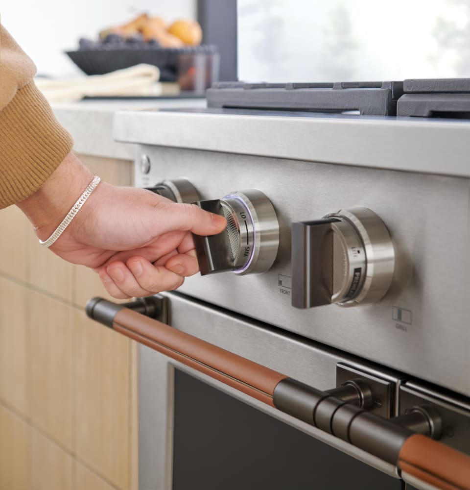 Monogram ZXPR48HLTT1 Monogram 48