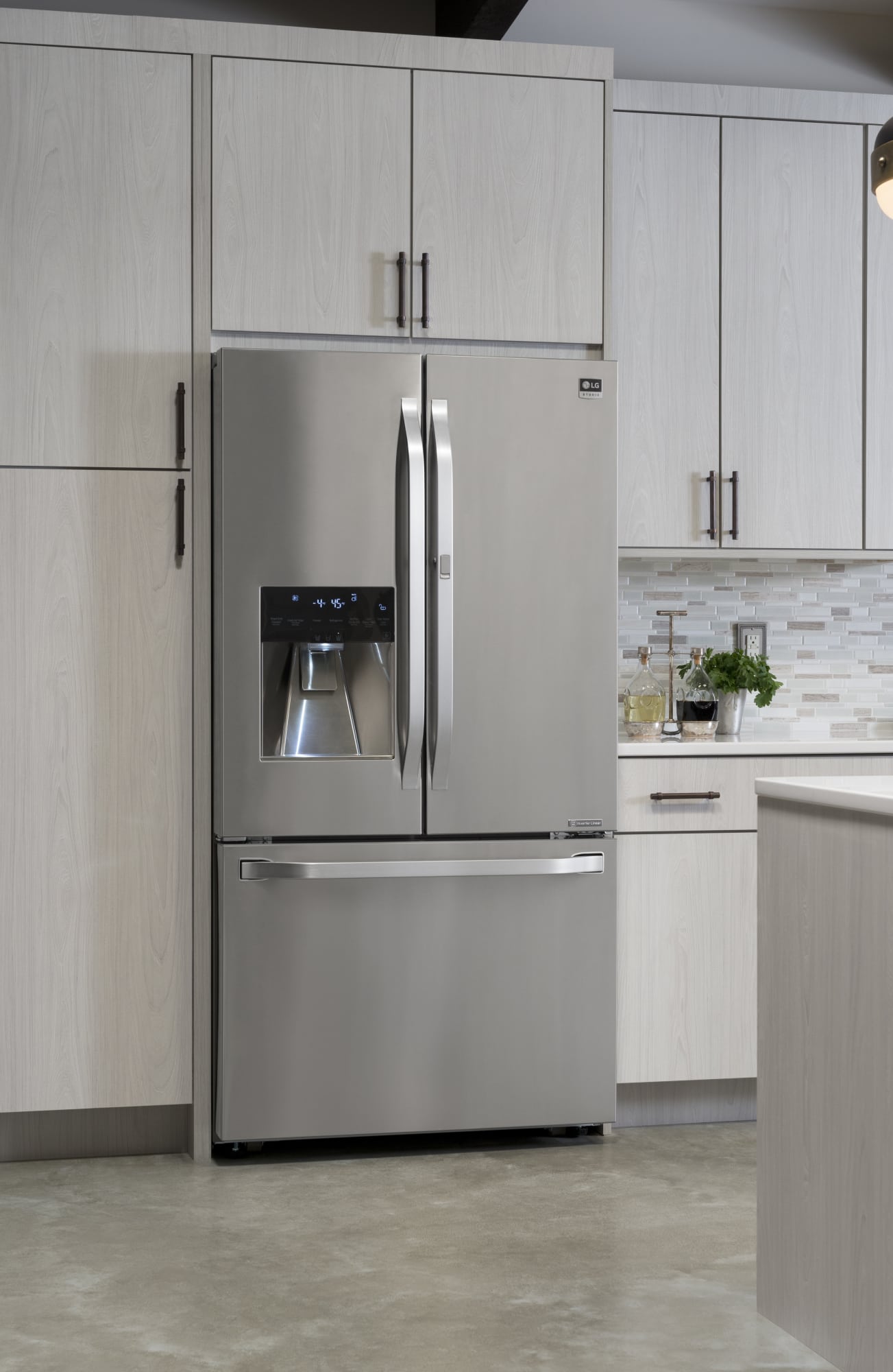 LG LSFXC2476S 36 Inch Counter Depth French Door Refrigerator with 23.5