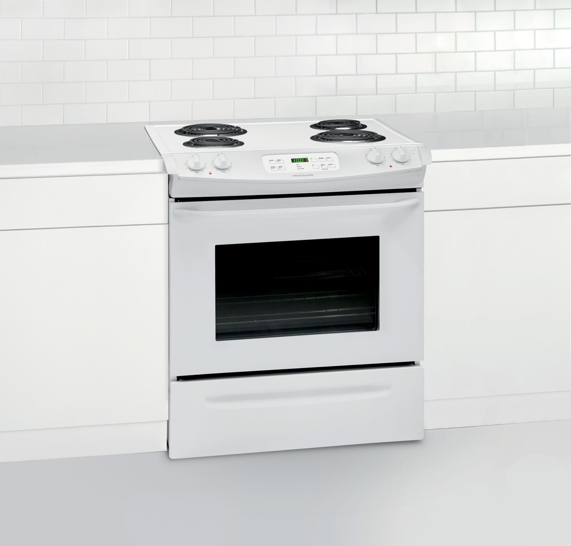 Frigidaire FFES3015PW 30 Inch SlideIn Electric Range with Multiple