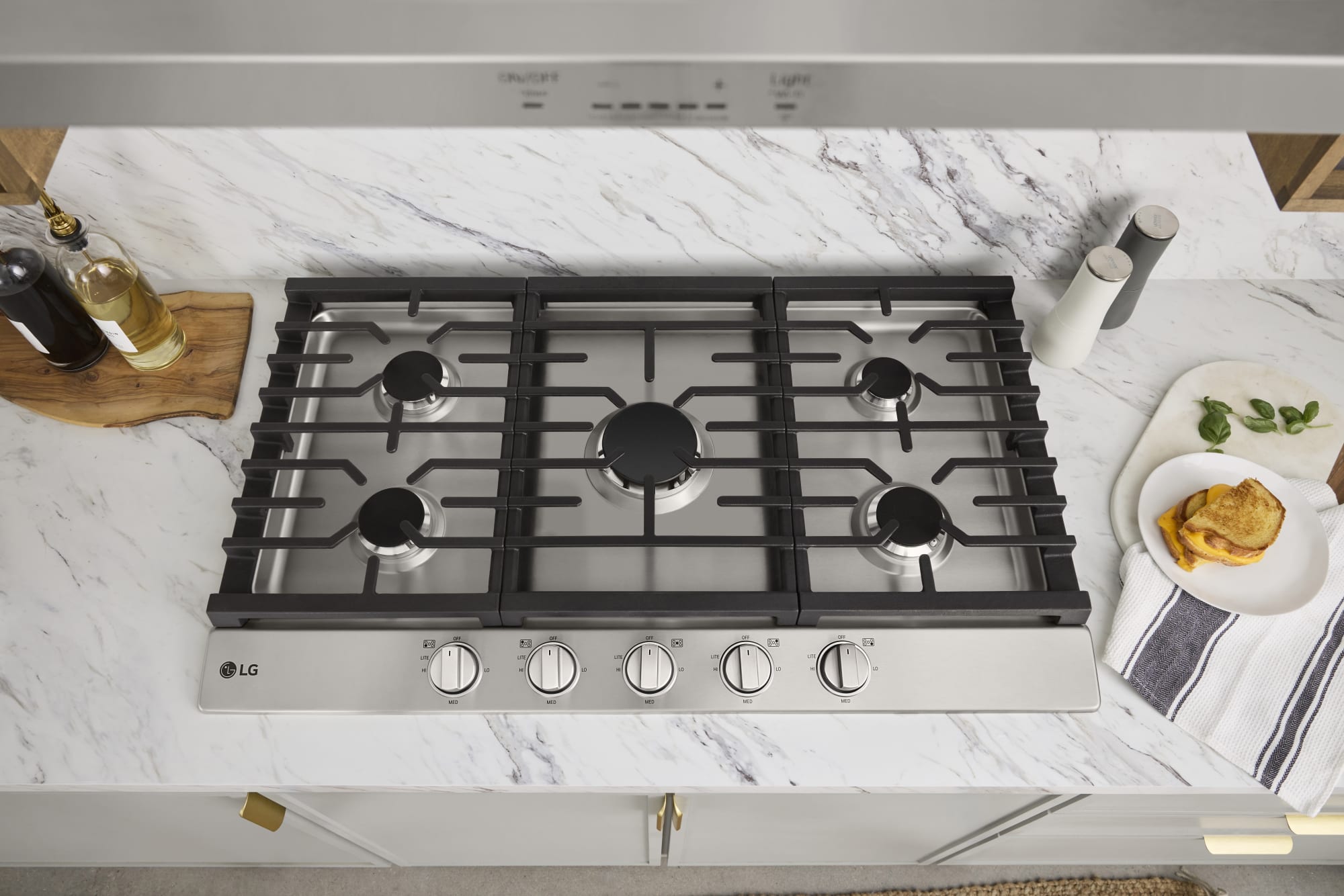 LG CBGJ3623S 36 Inch Gas Cooktop with 5 Sealed Burners, Continuous Cast