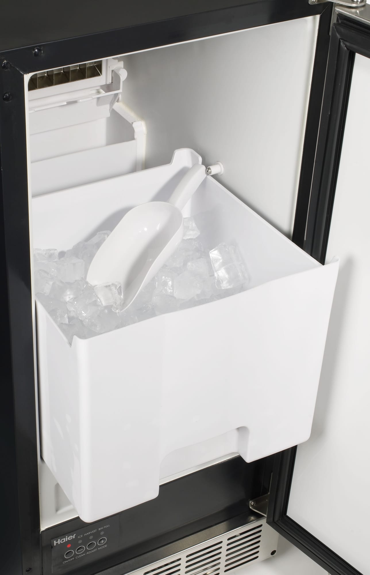 Haier HI50IB20SS 15 Inch Freestanding/Builtin Ice Maker with 50 lbs