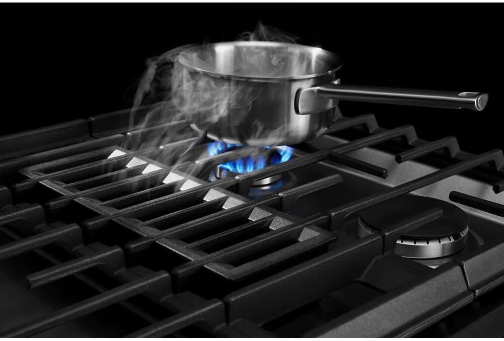 JennAir JDS1750ML 30 Inch SlideIn Dual Fuel Range with 4 Sealed Burners, 6.2 cu. ft. Oven