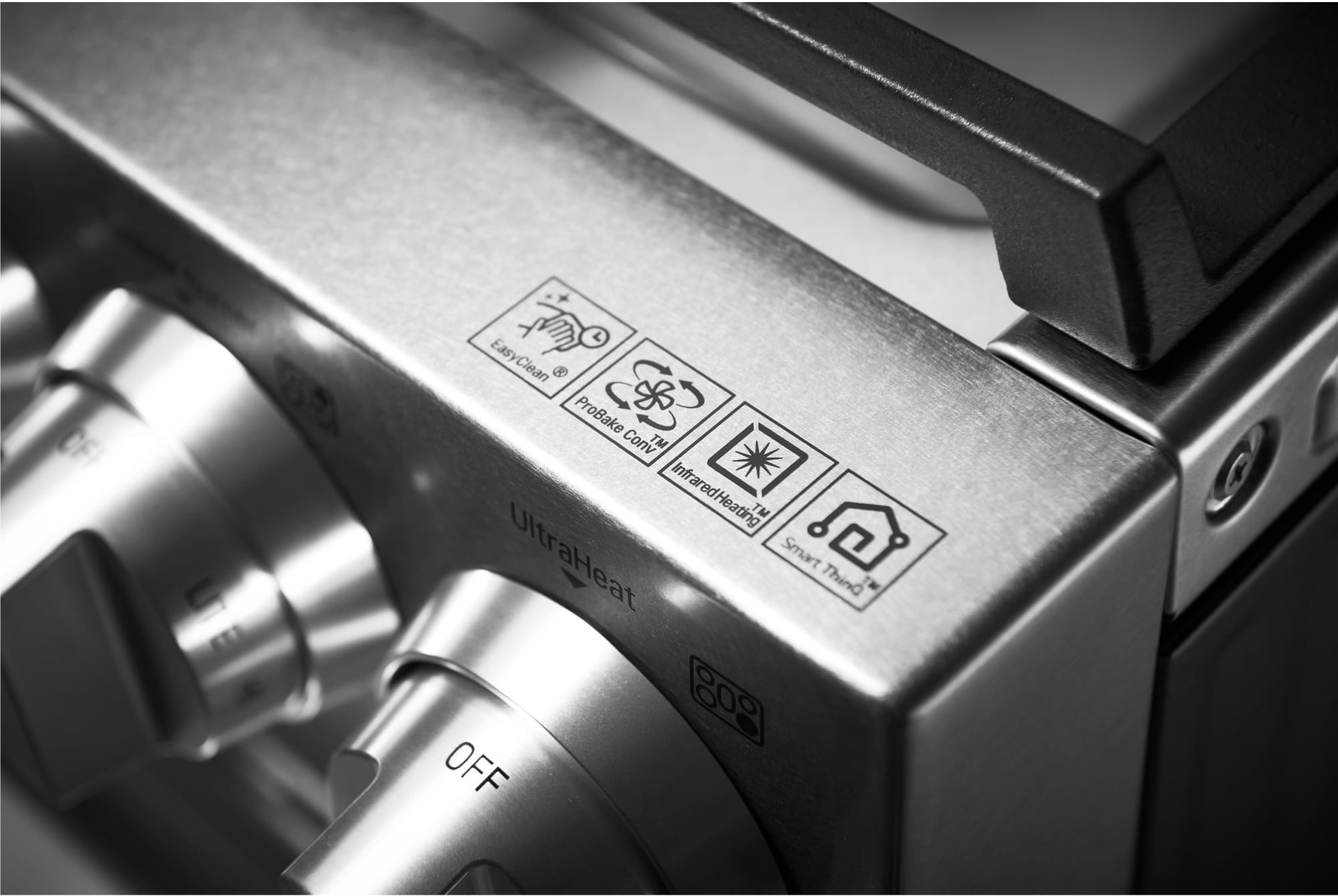 LG LUTD4919SN 30 Inch SlideIn Dual Fuel Smart Range with 5 Sealed