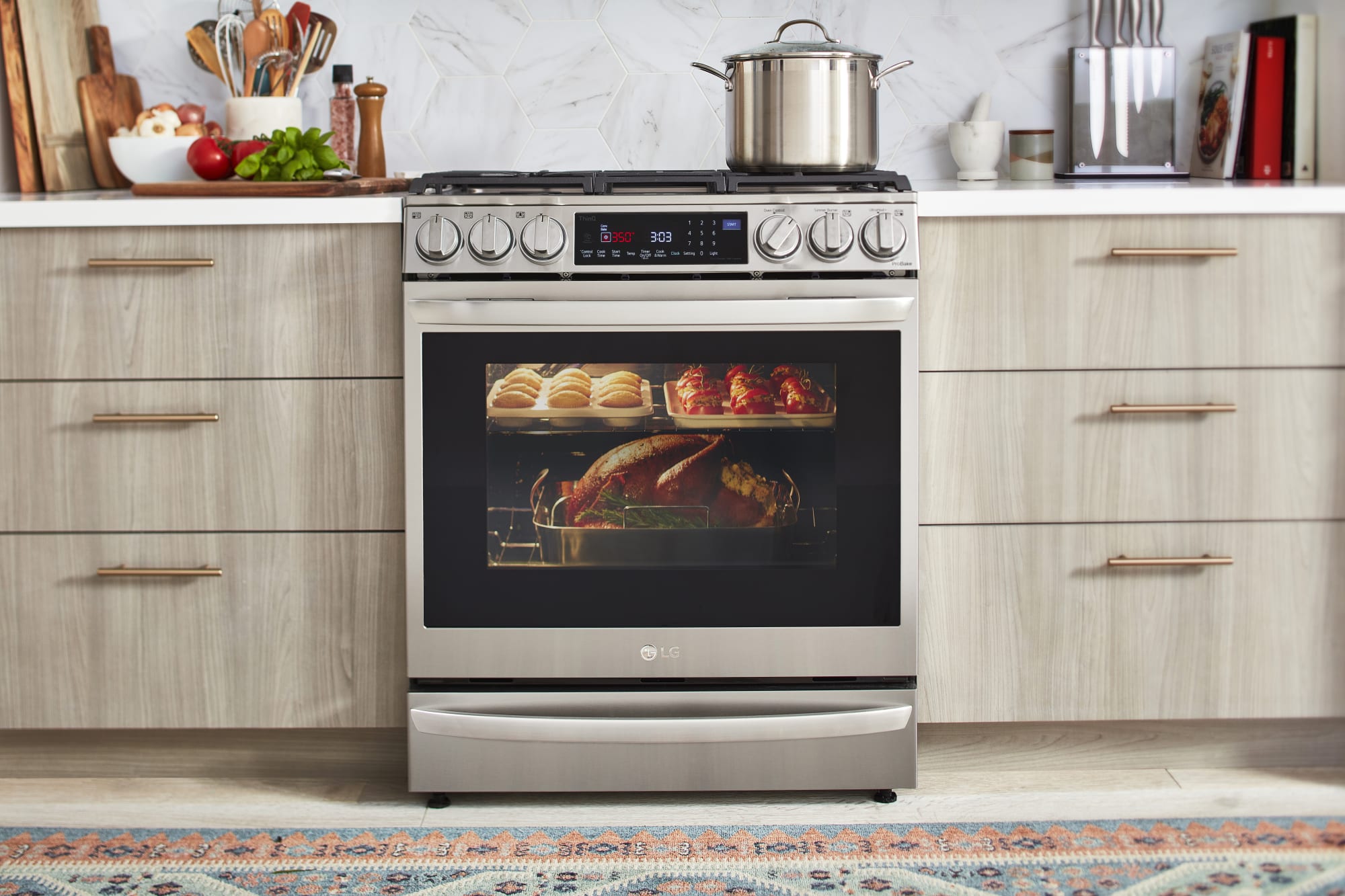 LG LSGL6337F 30 Inch Smart Instaview™ Gas SlideIn Range with 5 Sealed