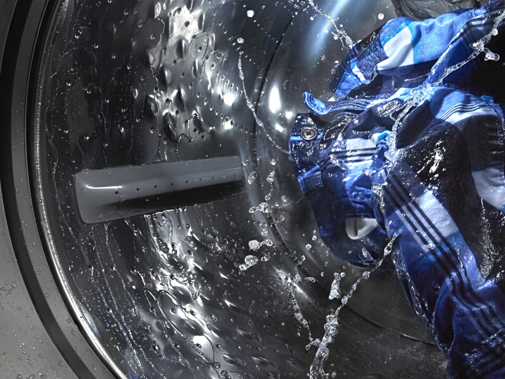 Maytag MHW3505FW 27 Inch 4.3 cu. ft. Front Load Washer with Steam