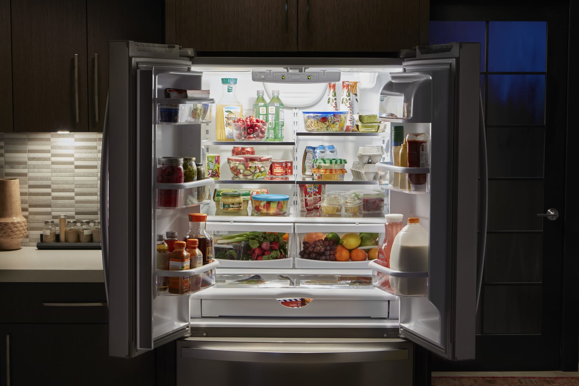 Whirlpool WRF532SMHZ 33 Inch French Door Refrigerator with 22 Cu. Ft