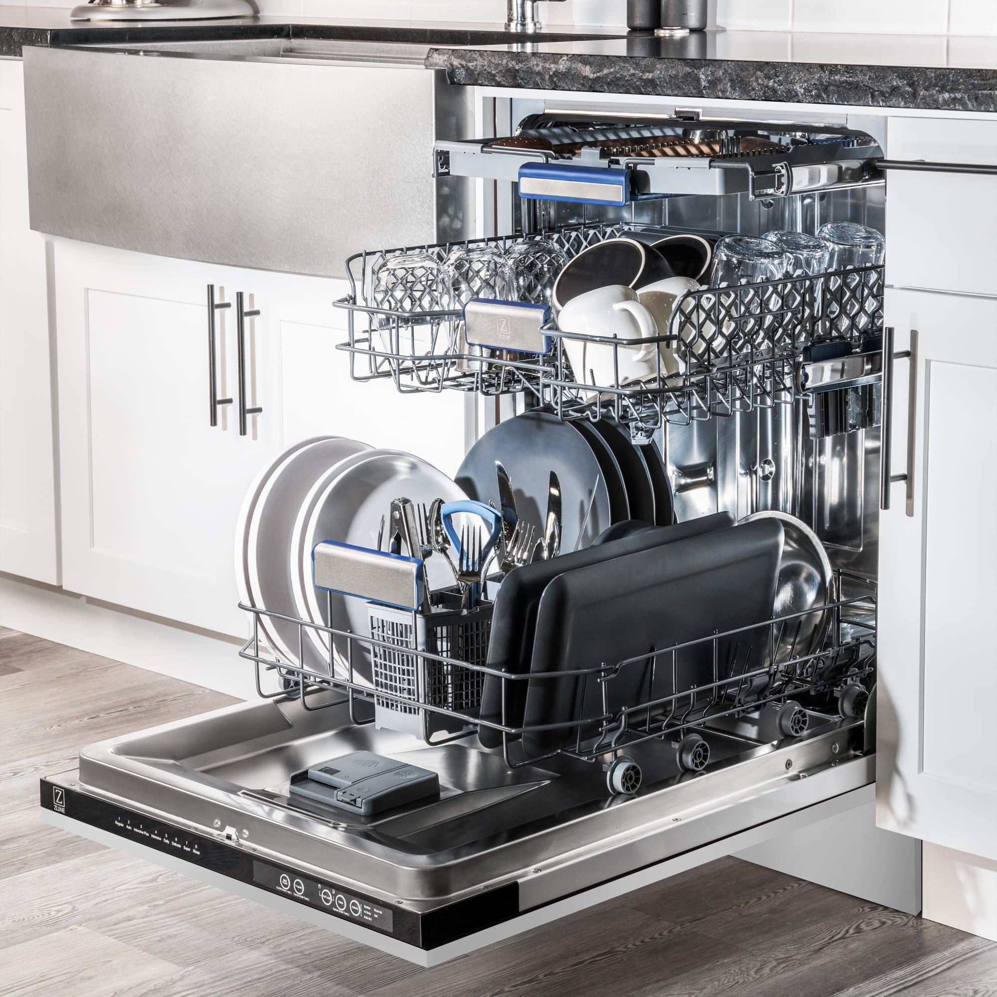 ZLINE DWV30424 24 Inch Fully Integrated Dishwasher with 15 Place