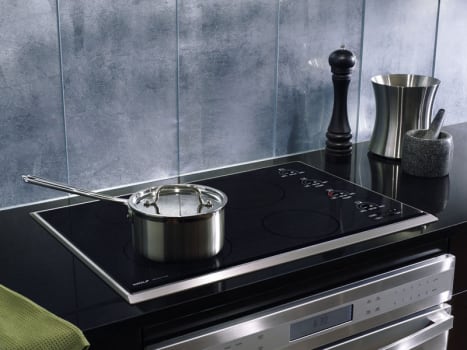 Wolf Ct30is 30 Inch Induction Cooktop With 4 Induction Elements