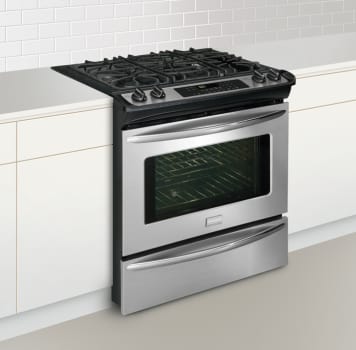 Frigidaire FGGS3045KF 30 Inch Slide-in Gas Range with 4 Sealed Burners ...