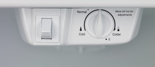 Frigidaire FFTR2021TW 30 Inch Top Freezer Refrigerator with 20.4 cu. ft ...