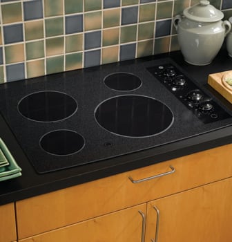 GE CleanDesign JP346BMBB - Black Surface with Black Accents