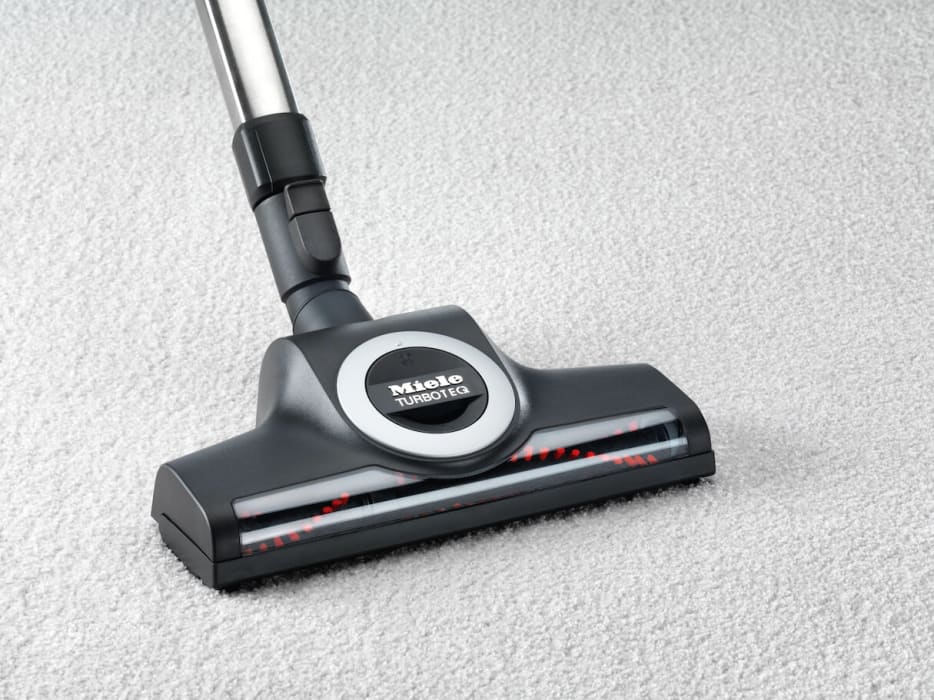 Miele 11181010 Classic C1 Turbo Team PowerLine SBAN0 Canister Vacuum
