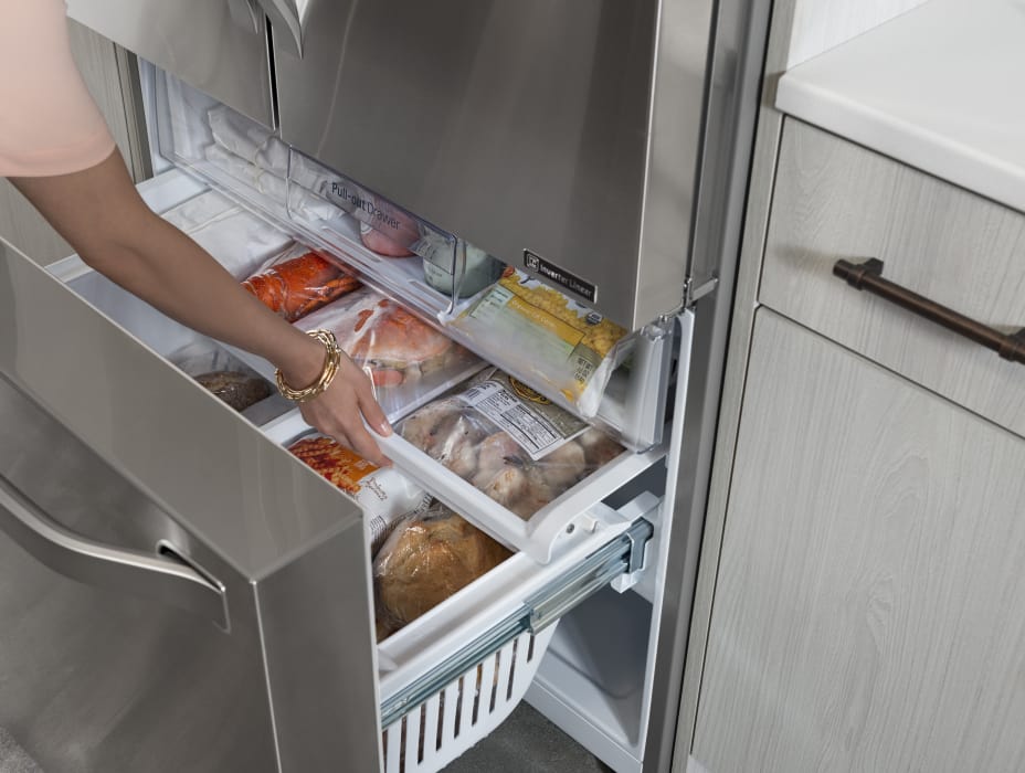 LG LSFXC2476S 36 Inch Counter Depth French Door Refrigerator with 23.5