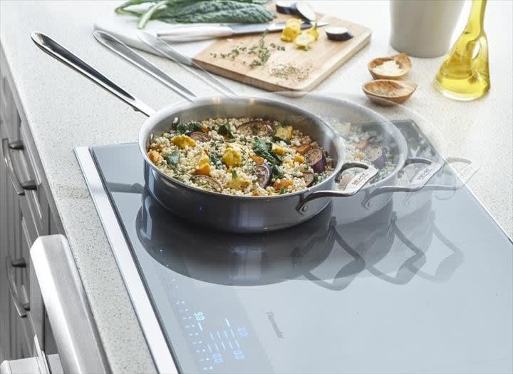 Thermador CIT367XG 36 Inch Smart Induction Cooktop with Home Connect, 5