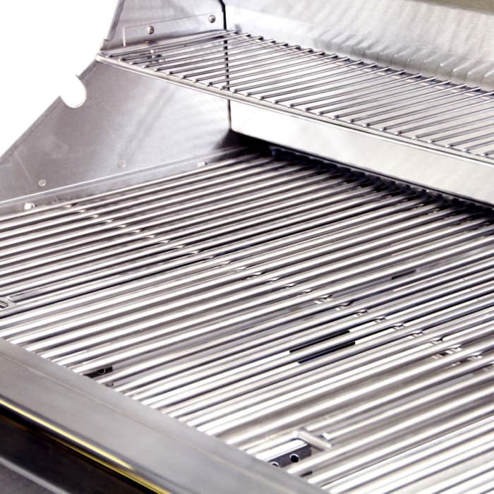 Coyote C2C34NG 34 Inch BuiltIn Grill with 3 Infinity Burners™, 780 sq