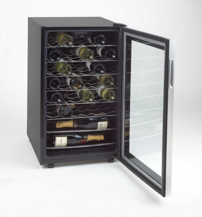Avanti WC40D 20 Inch Wine Chiller with Chrome Shelf Racking System, 40
