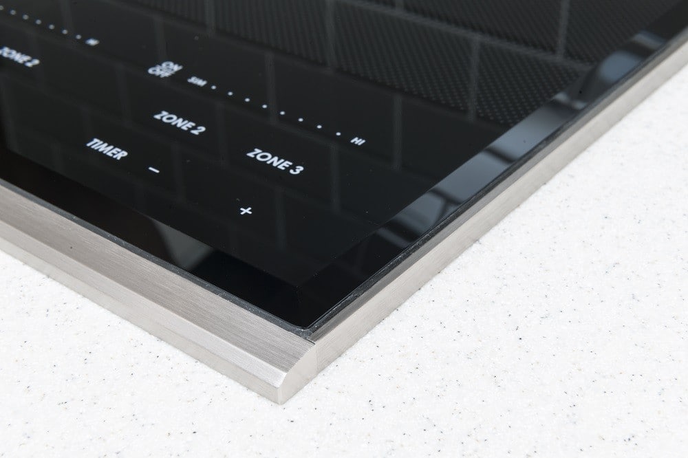 Wolf CE365TS 36 Inch Electric Cooktop with 5 Radiant Elements, Ceramin