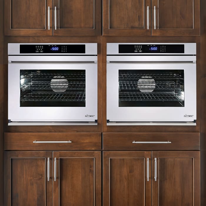 Dacor RNO127S 27 Inch Single Electric Wall Oven with 4.5 cu. ft. Convection Oven, 6 Cooking