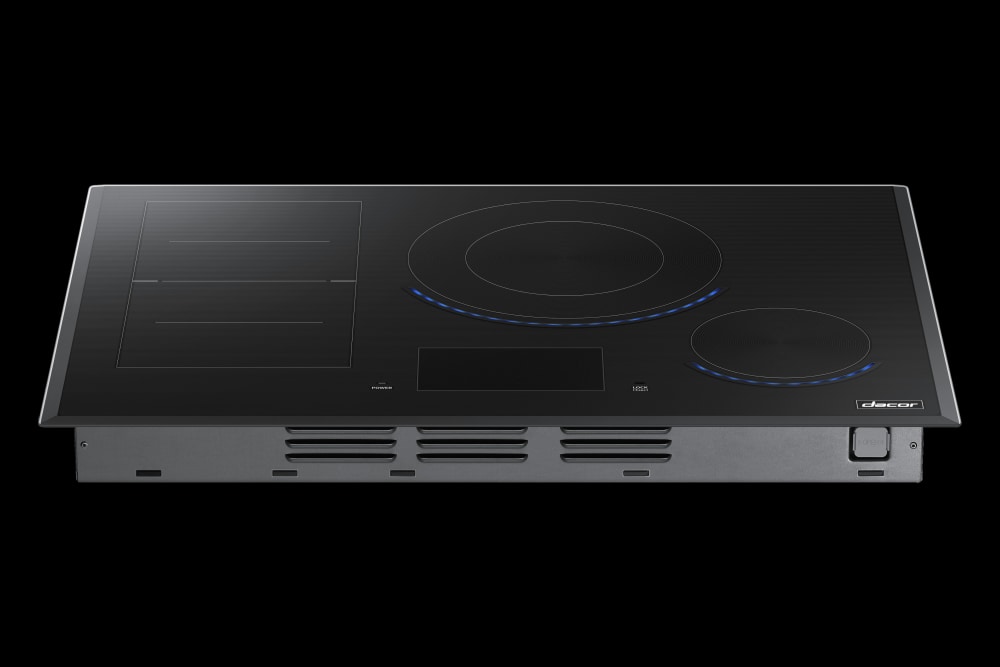Dacor DTI30M977BB 30 Inch Smart Induction Cooktop with iQ Kitchen, Flex