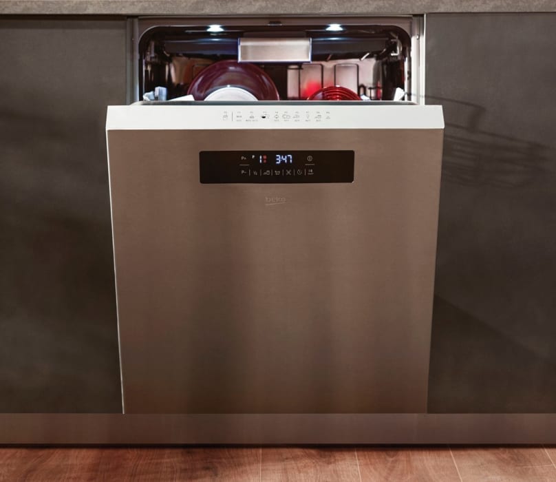 Beko DUT36520X 24 Inch Tall Tub Full Console Dishwasher with 15 Place