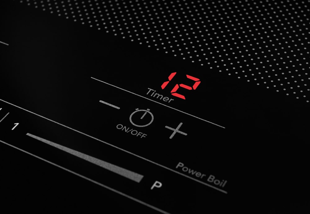 Frigidaire FGIC3666TB 36 Inch Induction Cooktop with Auto Sizing™ Pan