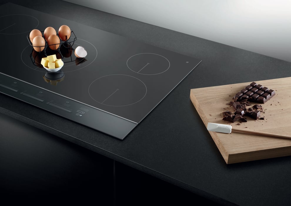 Fisher & Paykel CI365DTB2 36 Inch Electric Induction Cooktop with 5