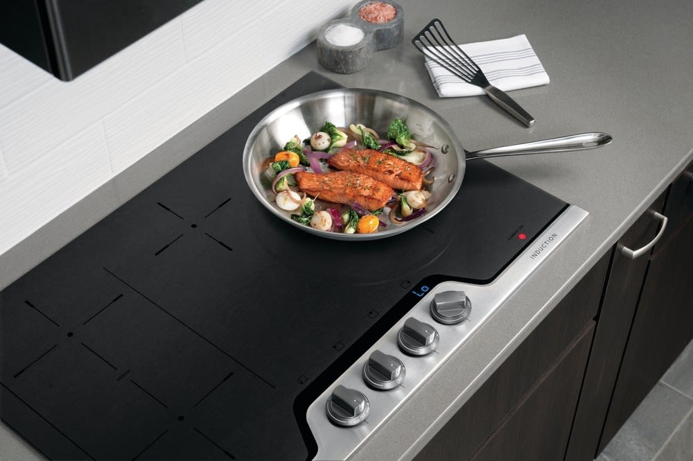 Frigidaire FPIC3077RF 30 Inch Induction Cooktop with 4 Cooking Zones