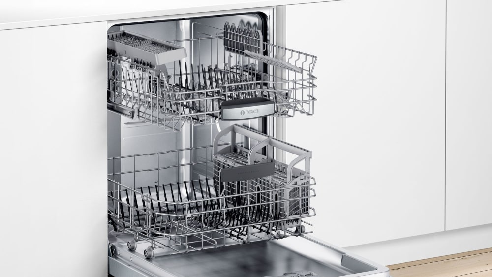 Bosch SHPM65ZC5N Fully Integrated Dishwasher with AutoAir™, Energy Star®, 44 dBA, EasyGlide