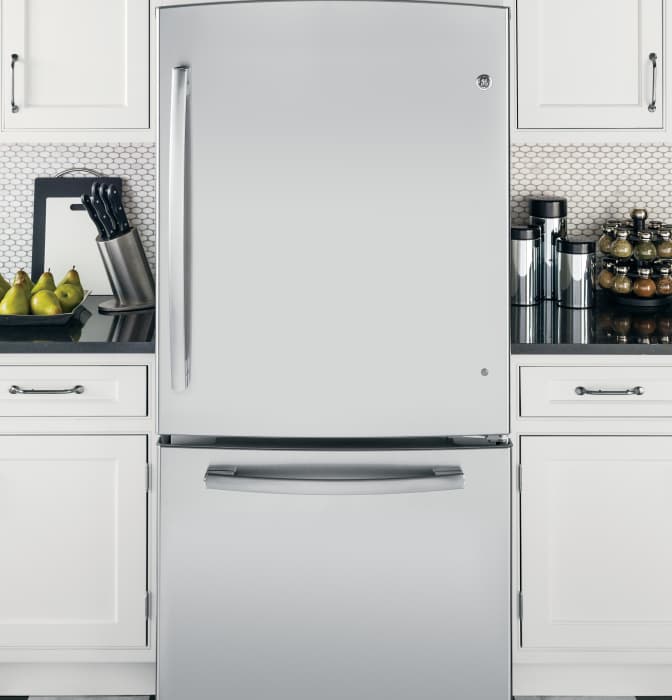 danby designer mini fridge 4.4