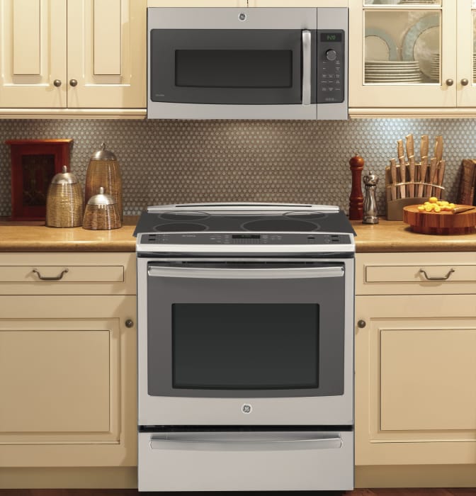 GE PHS920SFSS 30 Inch SlideIn Induction Range with True Convection