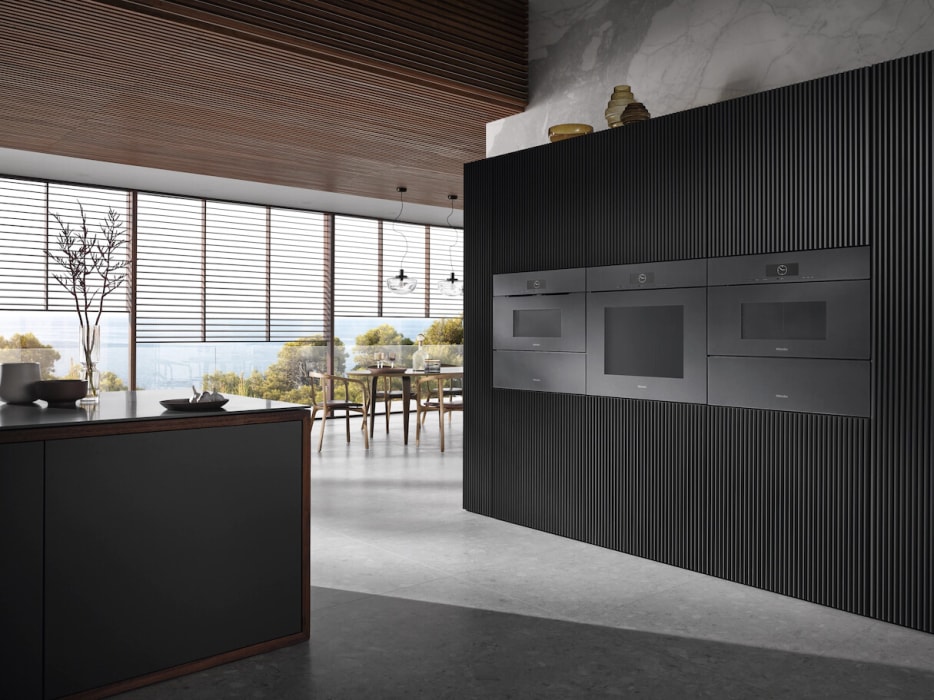 Miele H7870BMXGG 30 Inch Single Speed Smart Electric Wall Oven with 1.