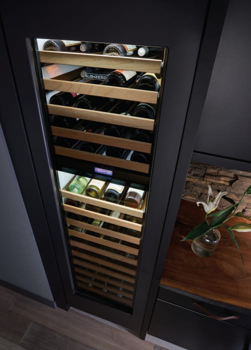 SubZero IW24ARH 24 Inch Smart Panel Ready Designer Wine Storage with