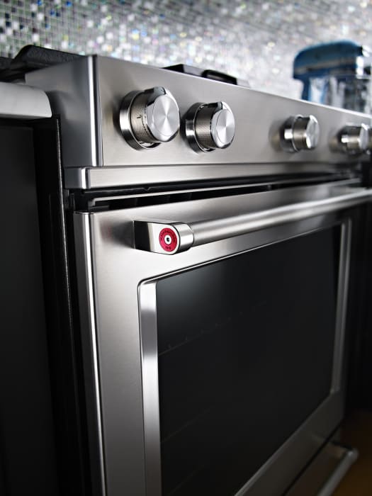 KitchenAid KSDB900ESS 30 Inch Slidein Dual Fuel Range with 5 Sealed