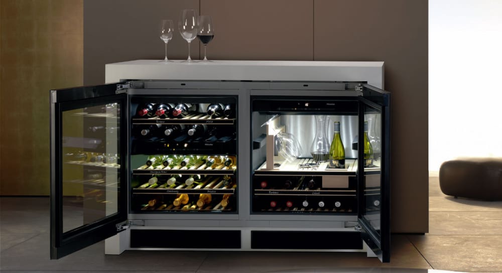 Miele KWT6312UGS 24 Inch Builtin Undercounter Wine Storage with 46