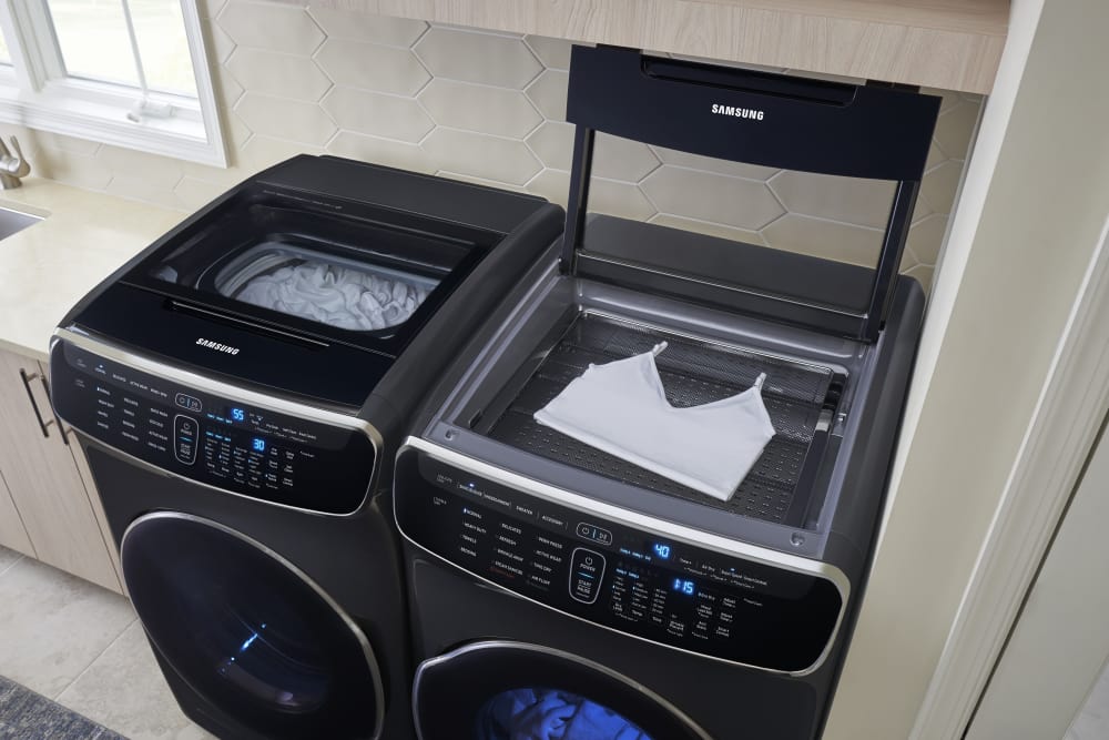 Samsung WV60M9900AV 27 Inch FlexWash™ Smart Washer with 6.0 Cu. Ft