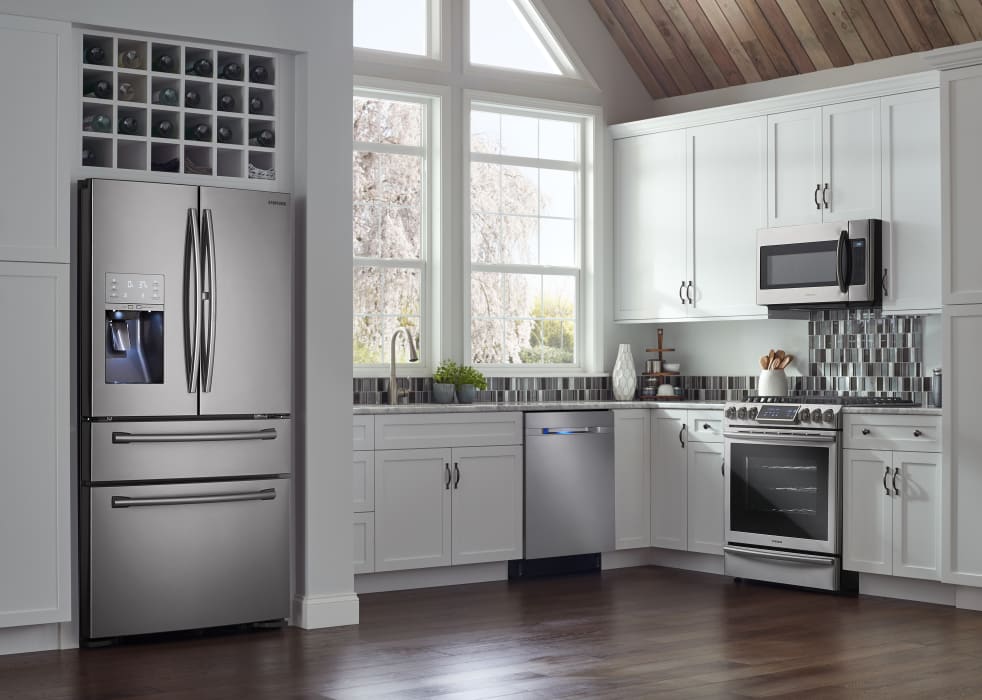 Samsung NX58H9500WS 30 Inch SlideIn Gas Range with 5.8 cu. ft. True