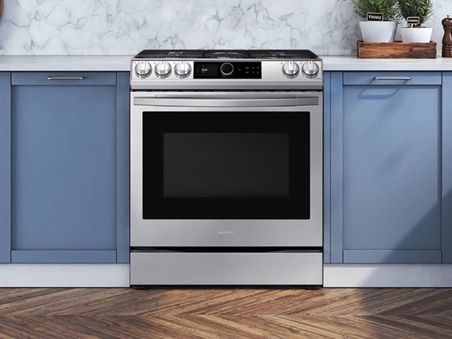 Samsung NX60T8711SS 30 Inch SlideIn Gas Smart Range with 5 Sealed