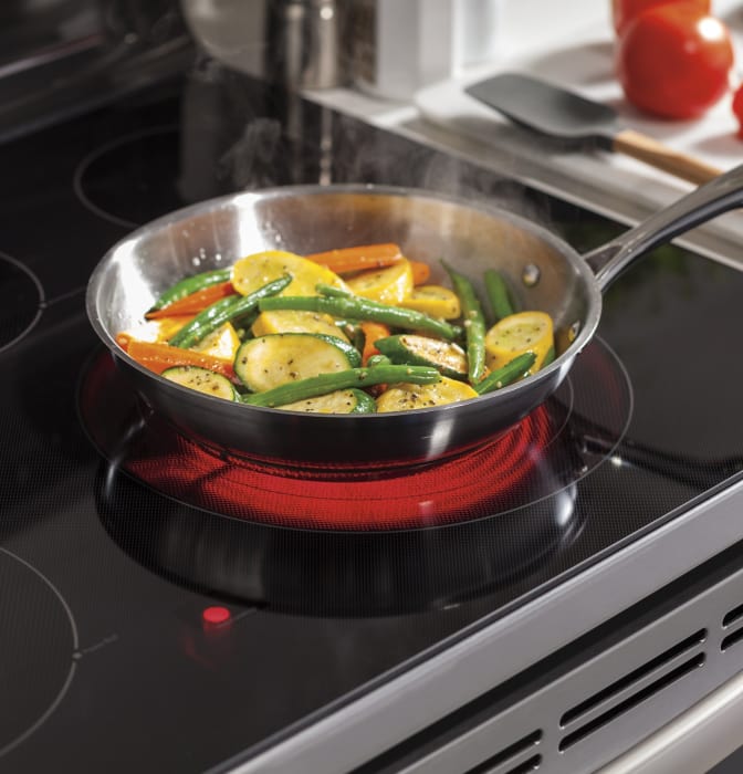 GE PB911SJSS 30 Inch Freestanding Electric Range with True Convection