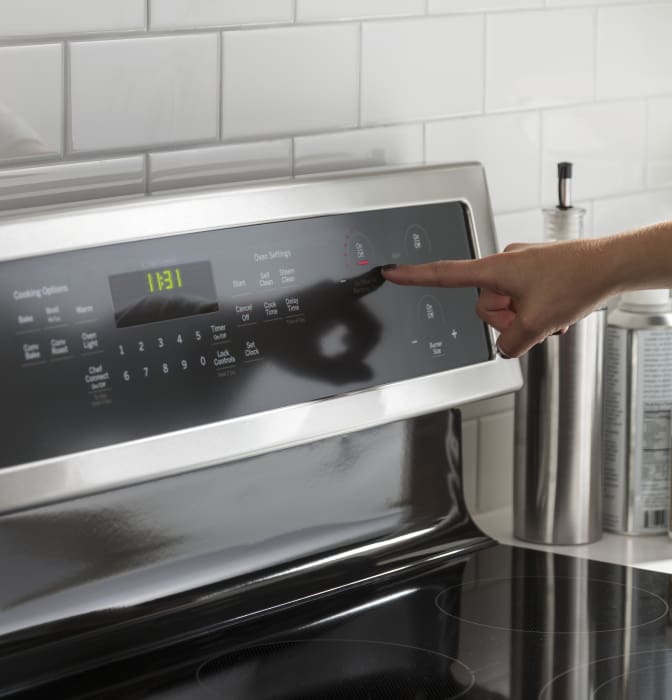 GE PB911SJSS 30 Inch Freestanding Electric Range with True Convection