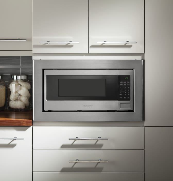 Monogram ZEM115SJSS 1.1 cu. ft. Countertop Microwave Oven with 800