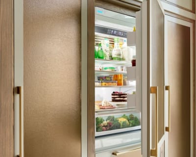 Viking FDFZIC7180L 18 Inch Panel Ready Built-In Freezer Column