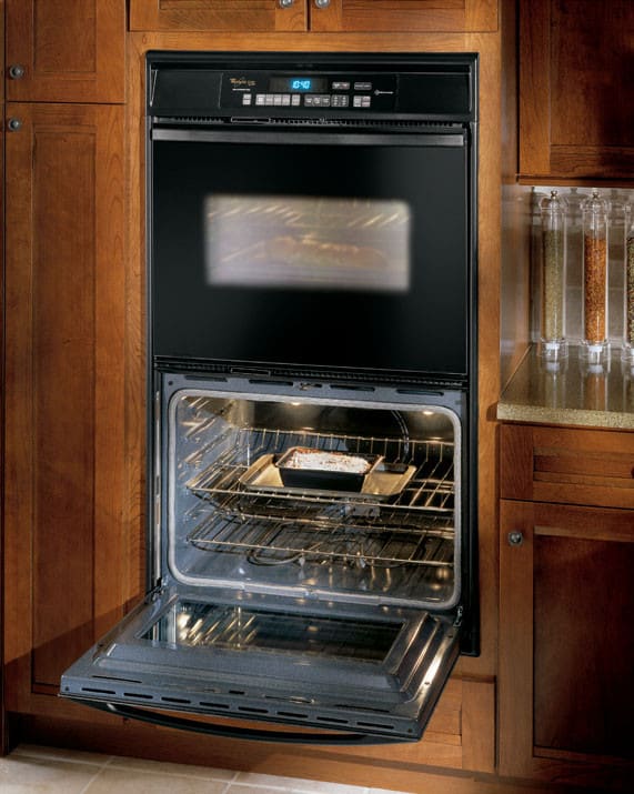 Whirlpool gold accubake system hotsell oven microwave combo